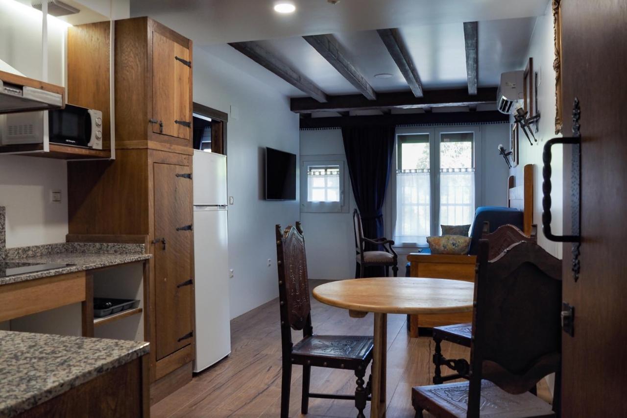 Posada Y Apartamentos Trebuesto De Guriezo Екстер'єр фото