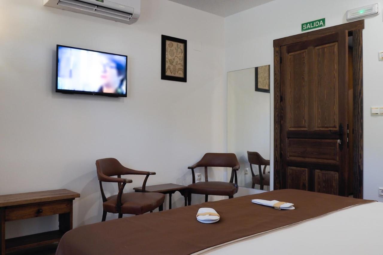 Posada Y Apartamentos Trebuesto De Guriezo Екстер'єр фото