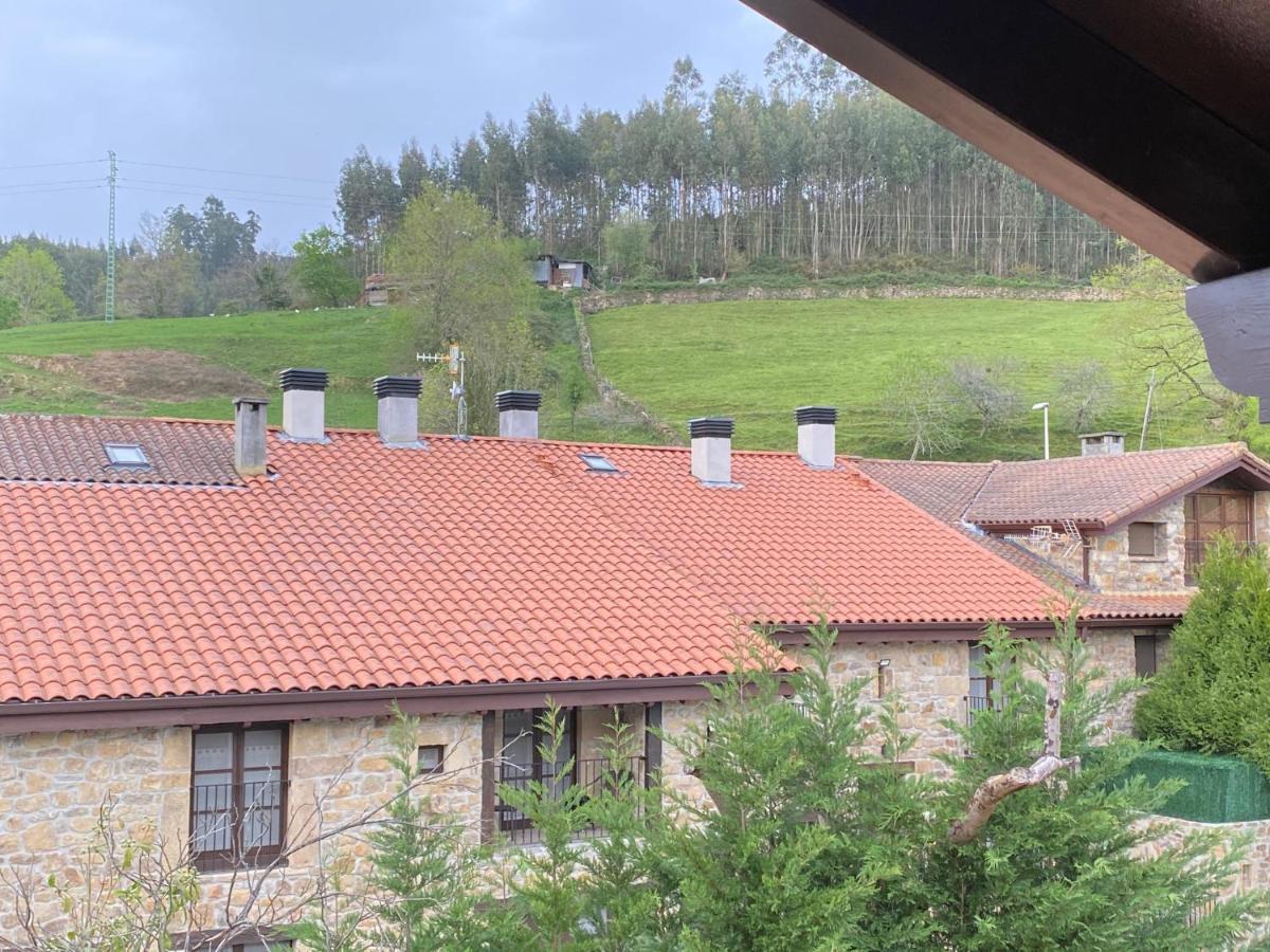 Posada Y Apartamentos Trebuesto De Guriezo Екстер'єр фото